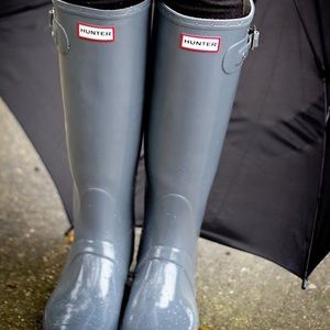 Grey hunter rain boots